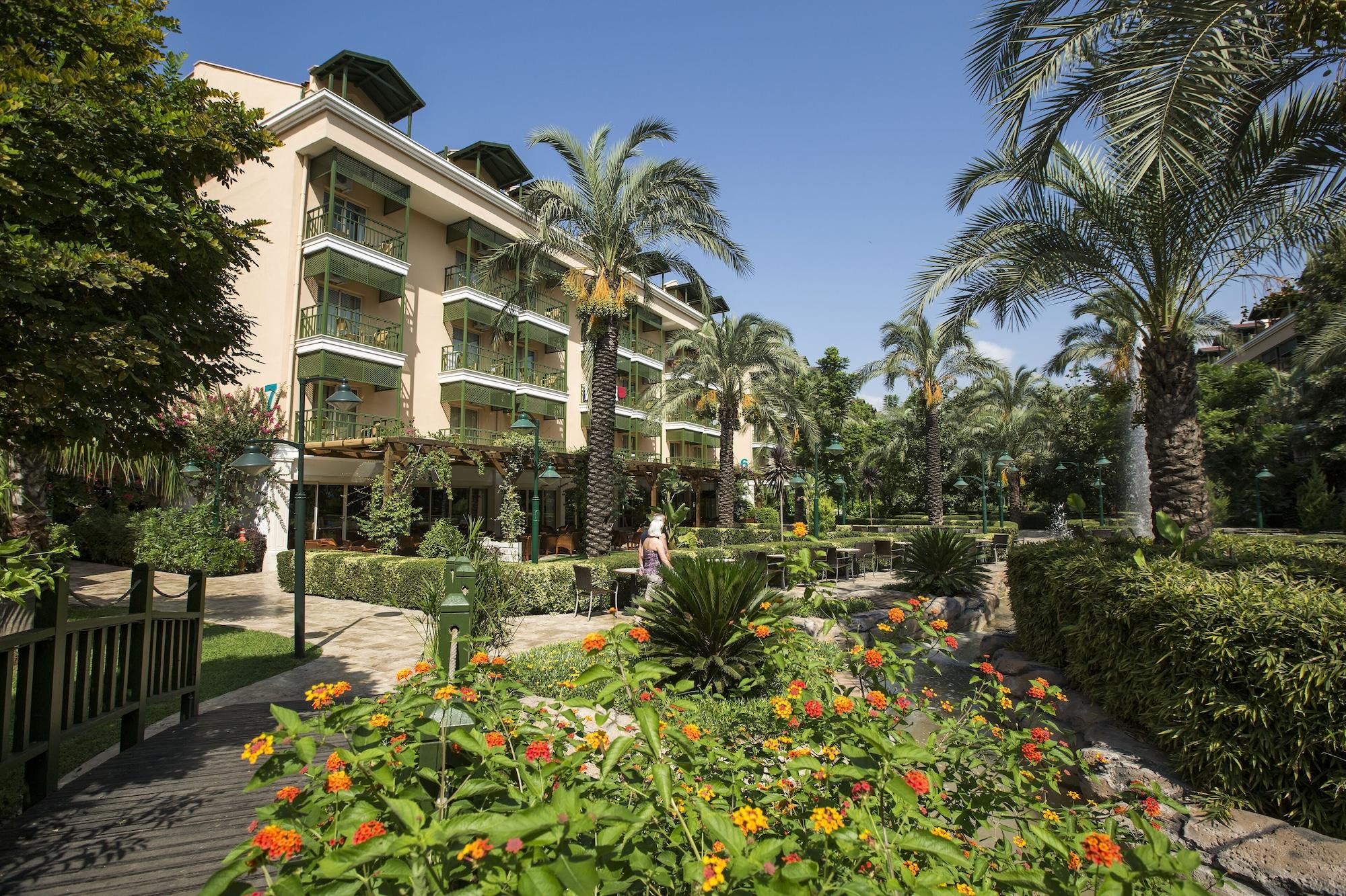 Crystal Paraiso Verde Resort & Spa Богазкент Екстериор снимка