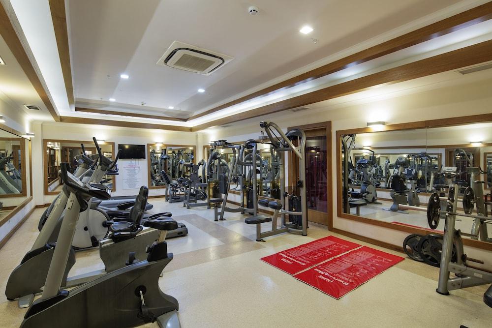 Crystal Paraiso Verde Resort & Spa Богазкент Екстериор снимка